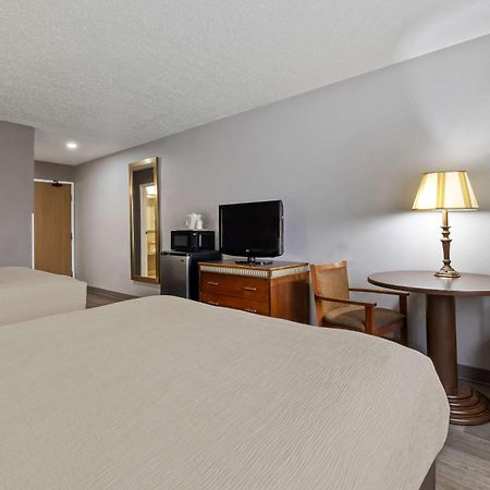 Quality Inn Near Monument Health Rapid City Hospital Экстерьер фото