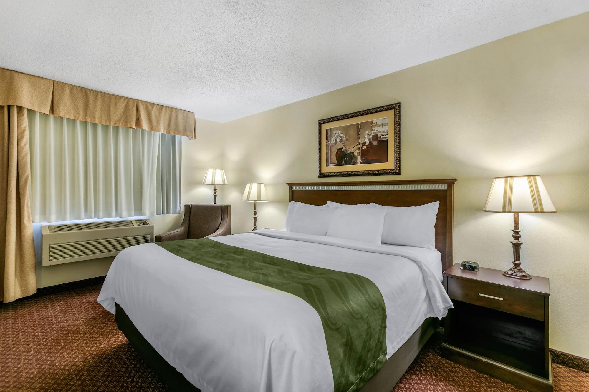 Quality Inn Near Monument Health Rapid City Hospital Экстерьер фото