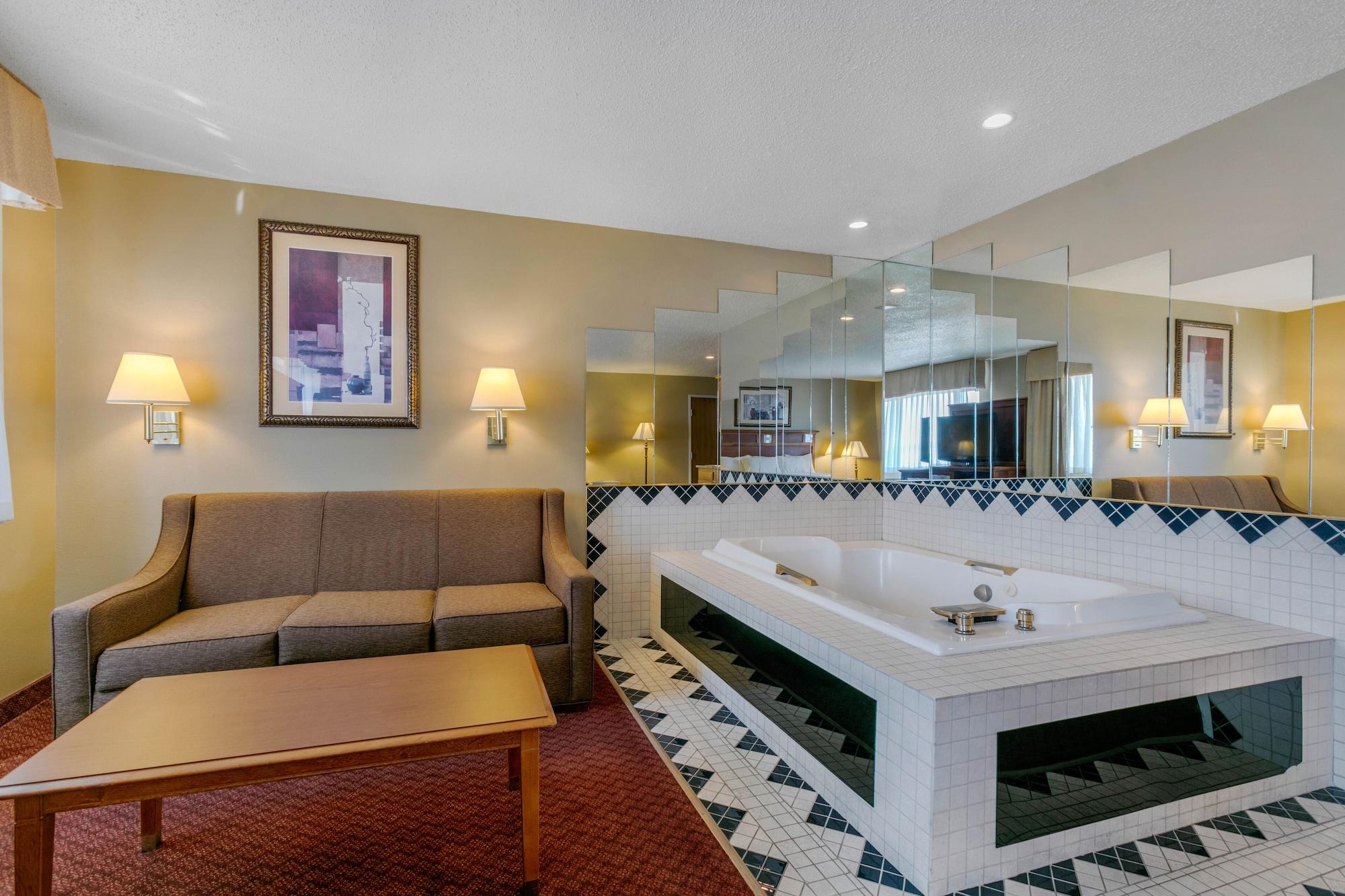 Quality Inn Near Monument Health Rapid City Hospital Экстерьер фото