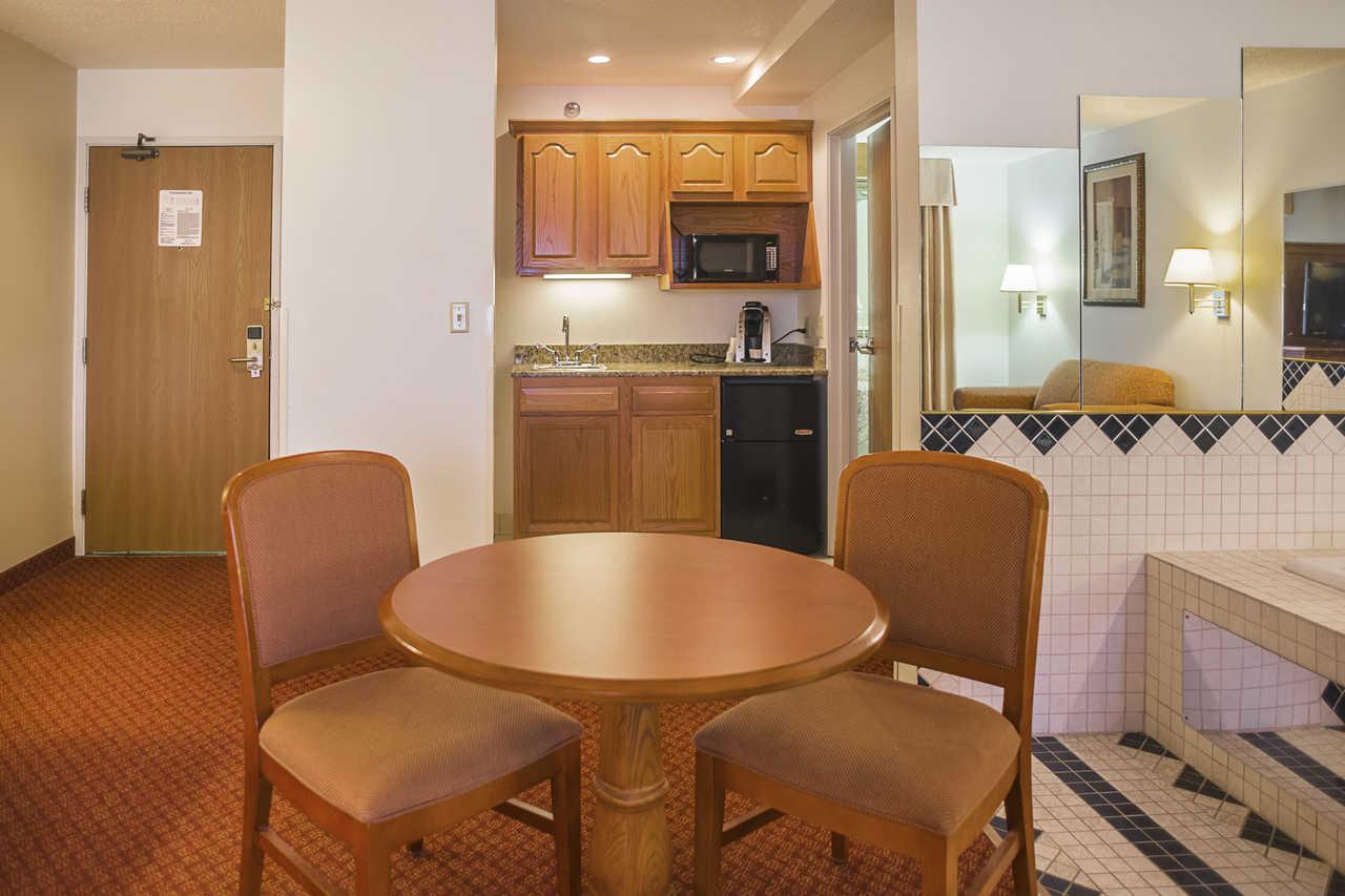 Quality Inn Near Monument Health Rapid City Hospital Экстерьер фото
