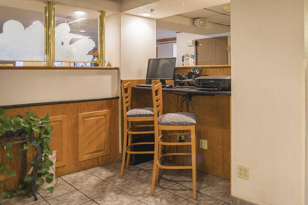 Quality Inn Near Monument Health Rapid City Hospital Экстерьер фото