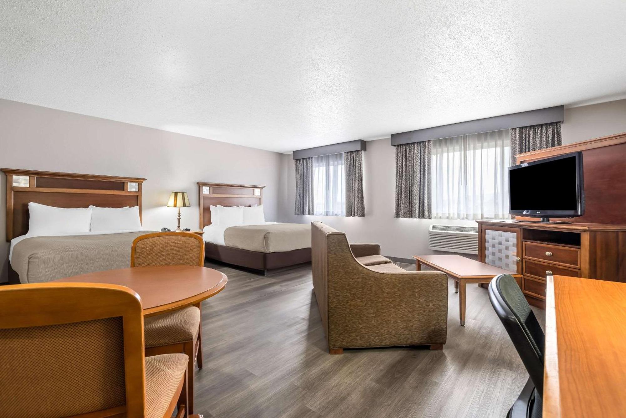 Quality Inn Near Monument Health Rapid City Hospital Экстерьер фото